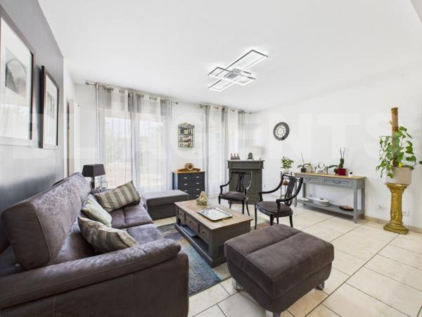 MAISON FAMILLIALE ET RENOVEE