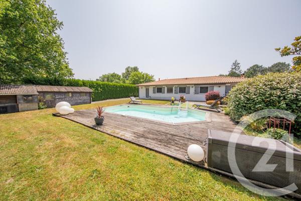 Maison à vendre  5 pièces - 113,53 m 2   MERIGNAC  - 33