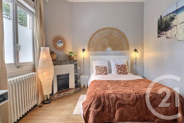 Maison à vendre  5 pièces - 113,53 m 2   MERIGNAC  - 33