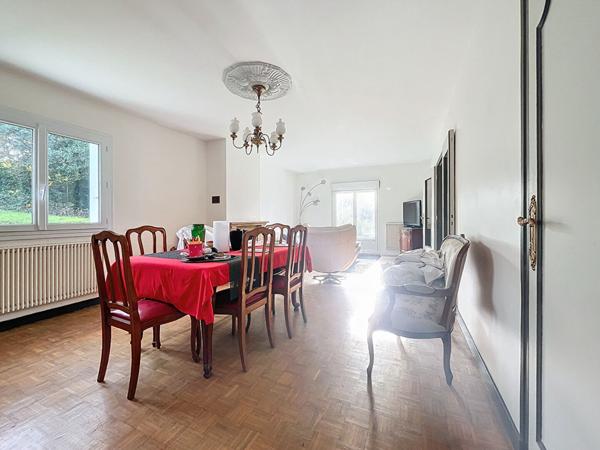 Maison - 8 pièces - 158 m² - QUIMPER - Voie romaine