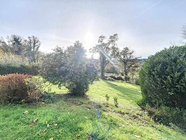 Maison - 8 pièces - 158 m² - QUIMPER - Voie romaine