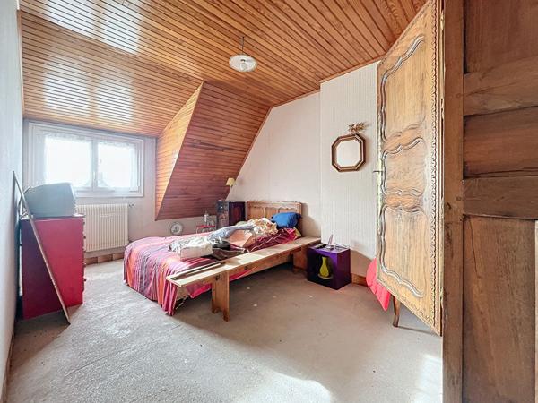 Maison - 8 pièces - 158 m² - QUIMPER - Voie romaine