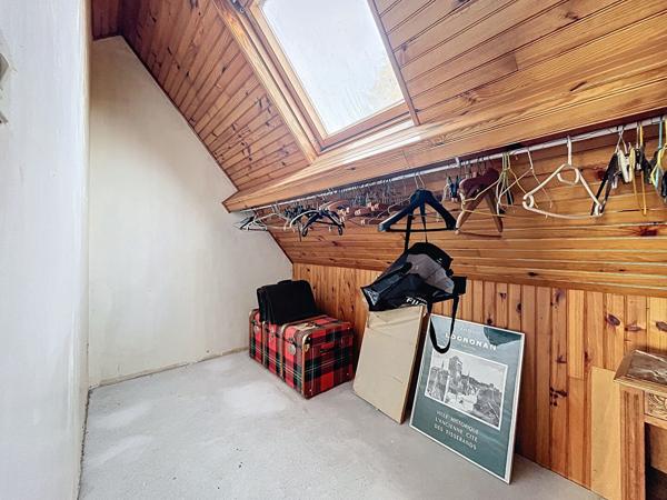 Maison - 8 pièces - 158 m² - QUIMPER - Voie romaine