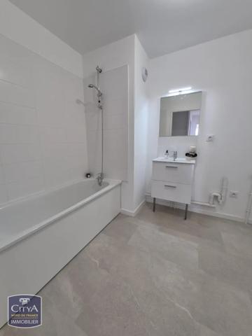 Appartement à louer 3 pièces 63.21m² Lens (62300)