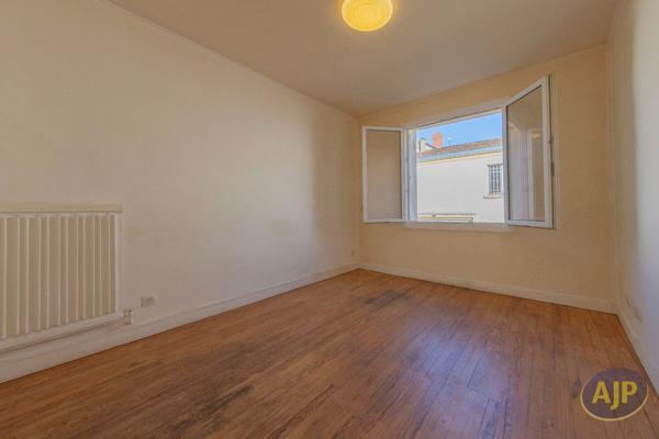 Appartement à vendre Bordeaux - 3 pièces, 47m² avec 2 chambre(s) à 179 500€ - AJP Immobilier Bordeaux Chartrons