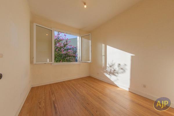 Appartement à vendre Bordeaux - 3 pièces, 47m² avec 2 chambre(s) à 179 500€ - AJP Immobilier Bordeaux Chartrons