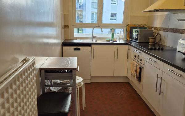 Appartement à louer    4 pièces • 81,63 m2 Paris 13