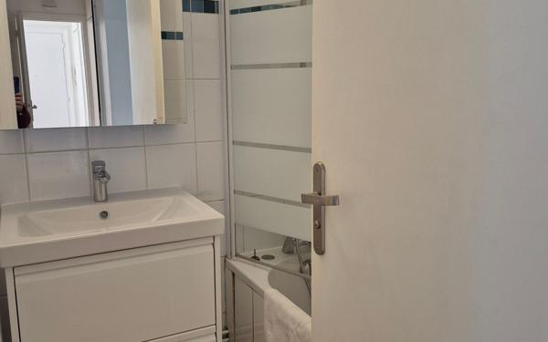Appartement à louer    4 pièces • 81,63 m2 Paris 13