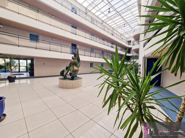 LA ROCHELLE - QUARTIER LES MINIMES LAC  La rochelle