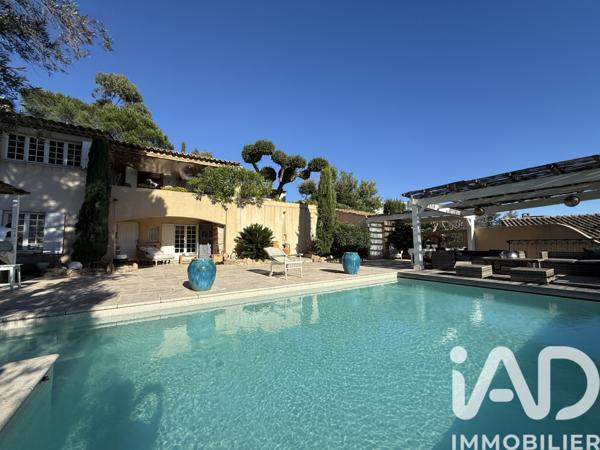 Maison à vendre 5 pièces 127 m² Sainte-Maxime
