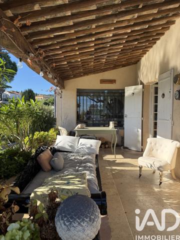 Maison à vendre 5 pièces 127 m² Sainte-Maxime