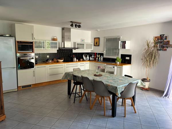 Maison Vertou - plain pied - calme - logement économe - Location en meublé - moderne -