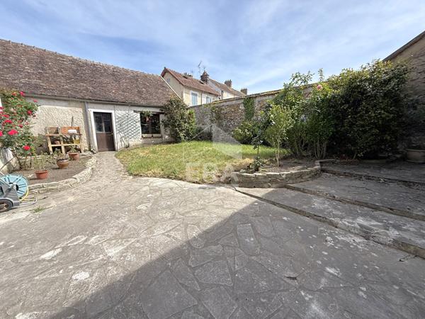 Maison de 180 m² en plein centre de Mormant