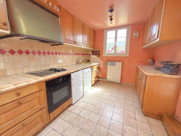 Maison de 180 m² en plein centre de Mormant