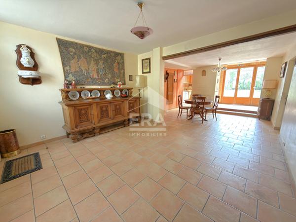 Maison de 180 m² en plein centre de Mormant