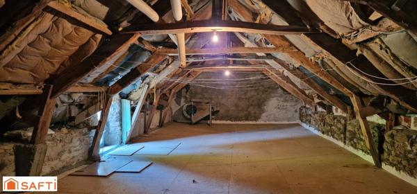 Magnifique longère en pierres