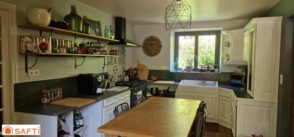 Magnifique longère en pierres