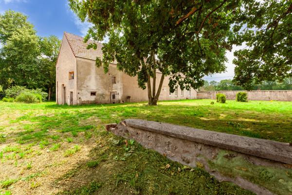 MAISON DE CHARME DANS ANCIEN CORPS DE FERME