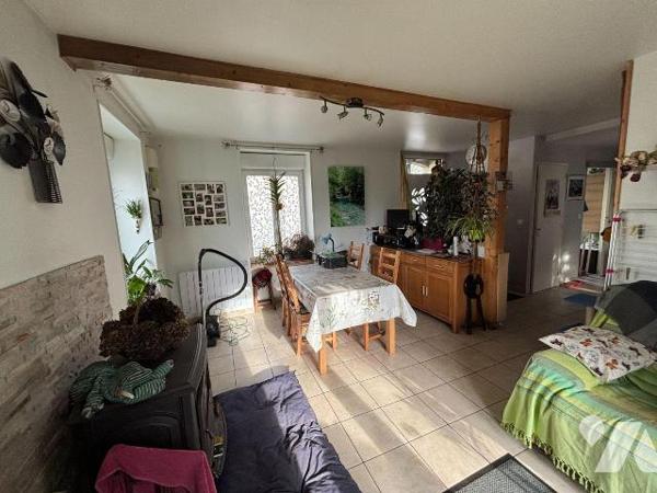 Maison a Vendre à LANGOLEN, en Finistère Sud (29), en EXCLUSIVITE, au Coeur du Bourg, Maison Ru...