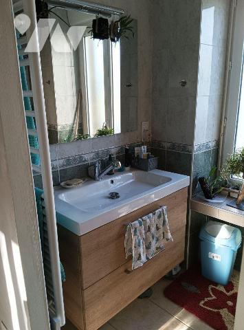 Maison a Vendre à LANGOLEN, en Finistère Sud (29), en EXCLUSIVITE, au Coeur du Bourg, Maison Ru...