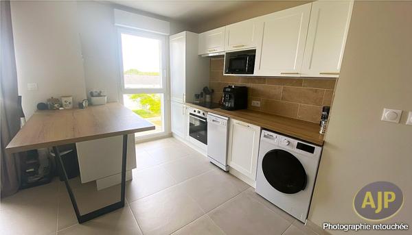 Appartement à vendre Avrille - 2 pièces, 46m² avec 1 chambre(s) à 181 730€ - AJP Immobilier Angers