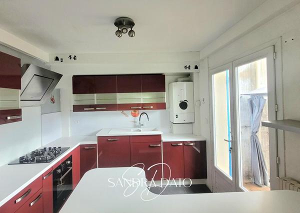 MAISON CARCASSONNE R + 1  - 3 CHAMBRES - JARDIN - GARAGE