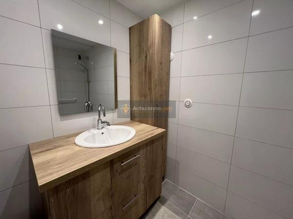 Location Appartement 3 pièces 70 m2 à Fréjus