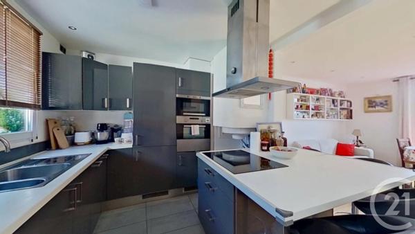 Appartement F3 à vendre  3 pièces - 57,23 m 2   LE PERREUX SUR MARNE  - 94