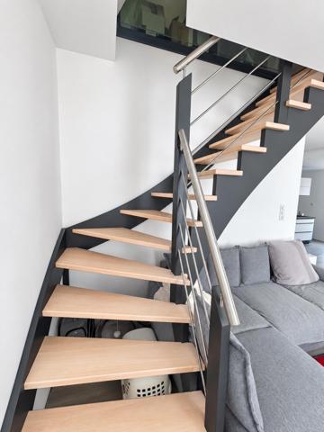 T3 de 85 m2 en duplex avec GARAGE indépendant motorisé. Rare à Gérardmer.