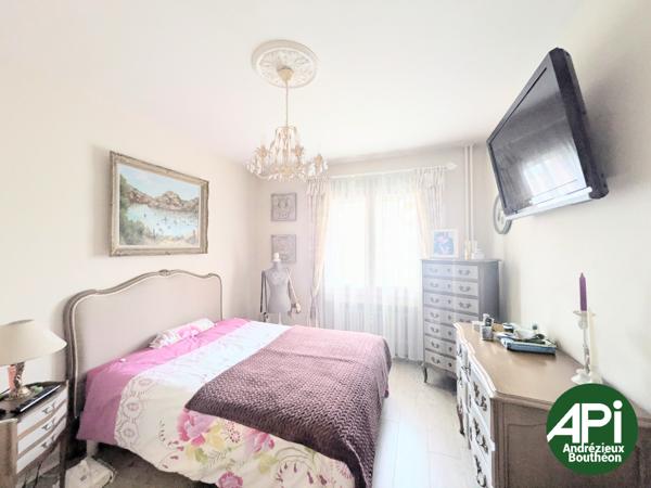 Appartement T2 de 68 m² avec GARAGE.