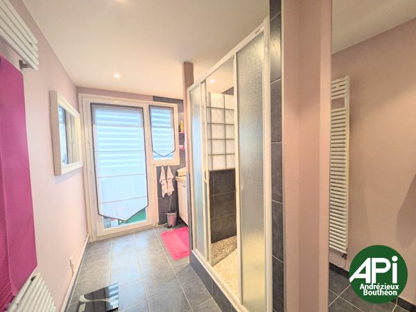 Appartement T2 de 68 m² avec GARAGE.