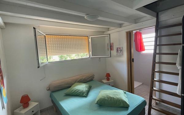 Appartement à vendre    3 pièces • 62,86 m2 Saint-François