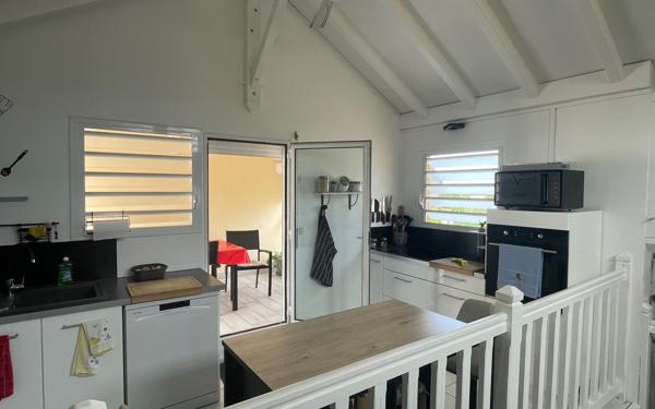 Appartement à vendre    3 pièces • 62,86 m2 Saint-François