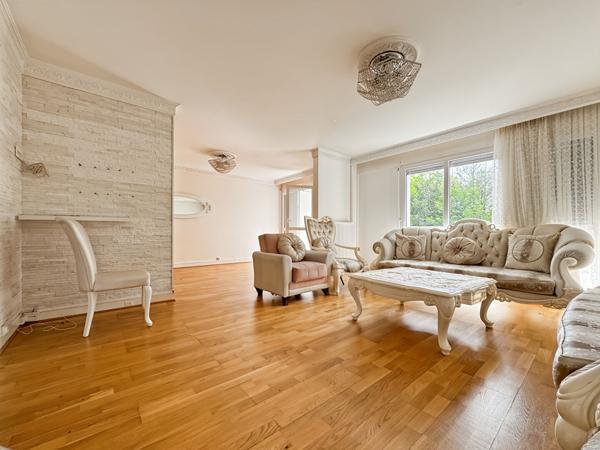 Appartement  6 pièces 111m² proche métro