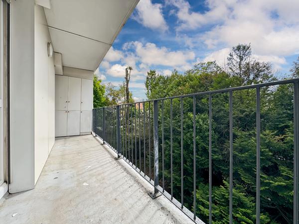 Appartement  6 pièces 111m² proche métro