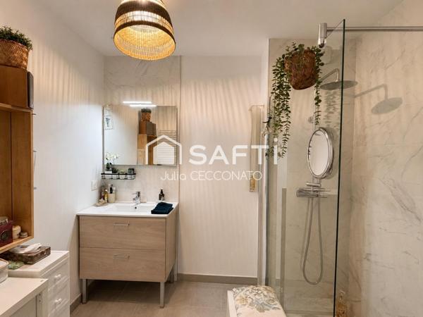 Appartement T3 récent avec terrasse, garage fermé et prestations de qualité