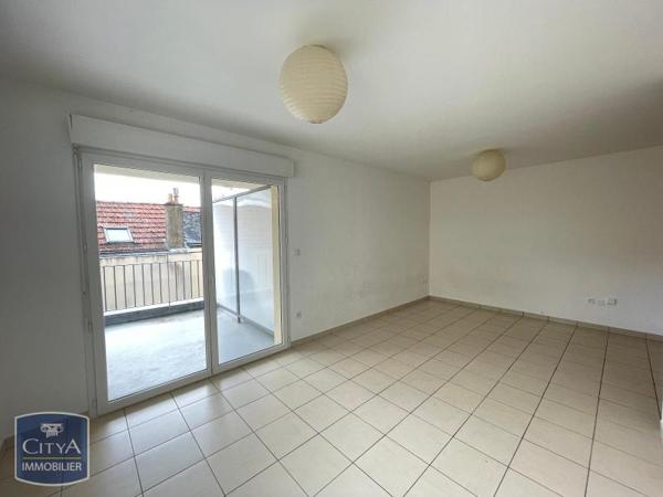 Appartement à louer 1 pièce 30.5m² Le Mans (72000)