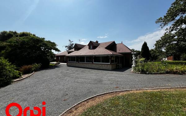 Maison à vendre    4 pièces • 244,32 m2 Doyet