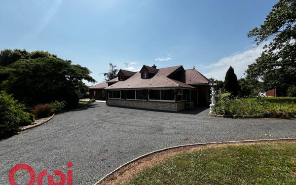 Maison à vendre    4 pièces • 244,32 m2 Doyet