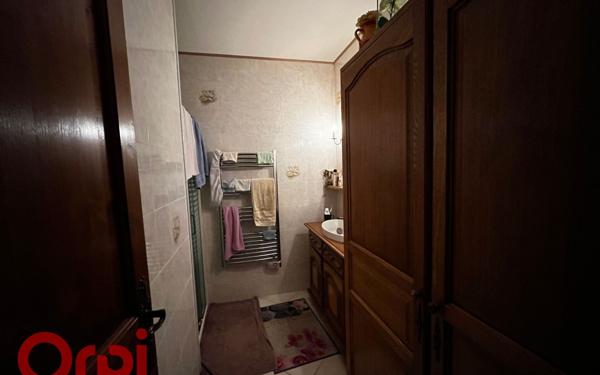 Maison à vendre    4 pièces • 244,32 m2 Doyet