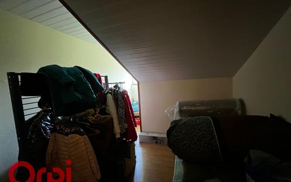 Maison à vendre    4 pièces • 244,32 m2 Doyet