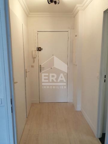 Appartement Paris 2 pièce(s) - Vue sur la Tour Eiffel - Paris 12ème