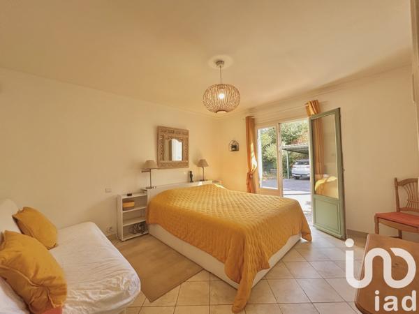 Maison à vendre 7 pièces 153 m² Le Rouret