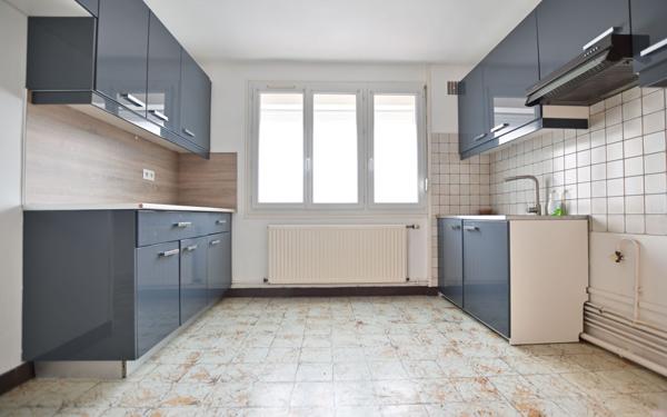 Maison à vendre    5 pièces • 94 m2 Abbeville