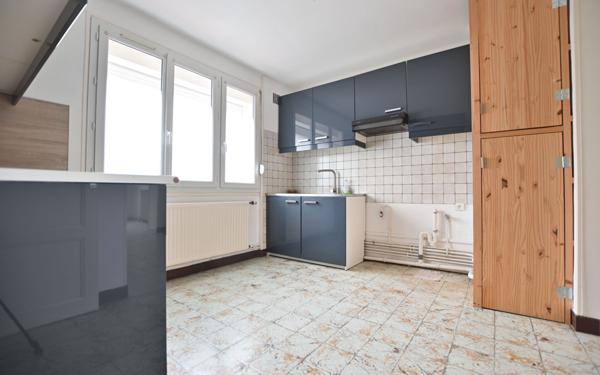 Maison à vendre    5 pièces • 94 m2 Abbeville