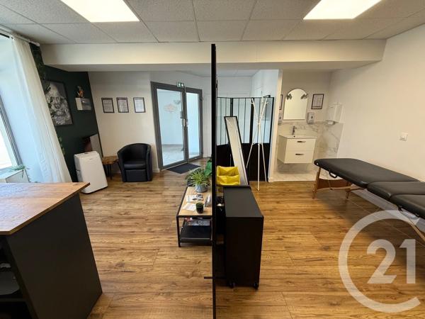 Immeuble à vendre  160 m 2   GAGNY  - 93