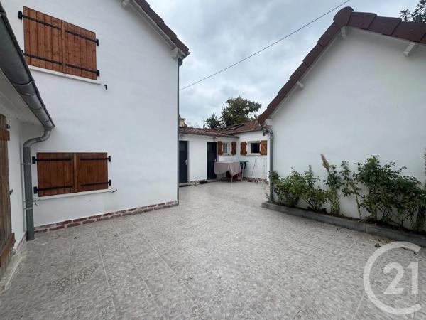 Immeuble à vendre  160 m 2   GAGNY  - 93