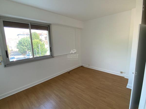 Appartement Maisons Laffitte 4 pièce(s) 76.84 m2 Loyer 1 790 €/mois charges comprises **  - Référence  3621