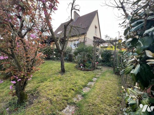 MAISON 4 PIECES 85m²