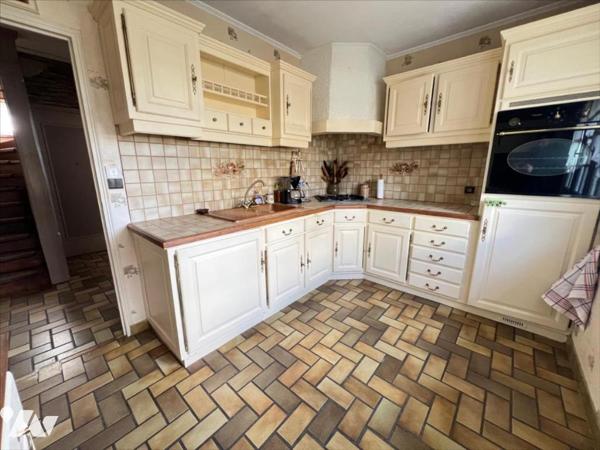 MAISON 4 PIECES 85m²